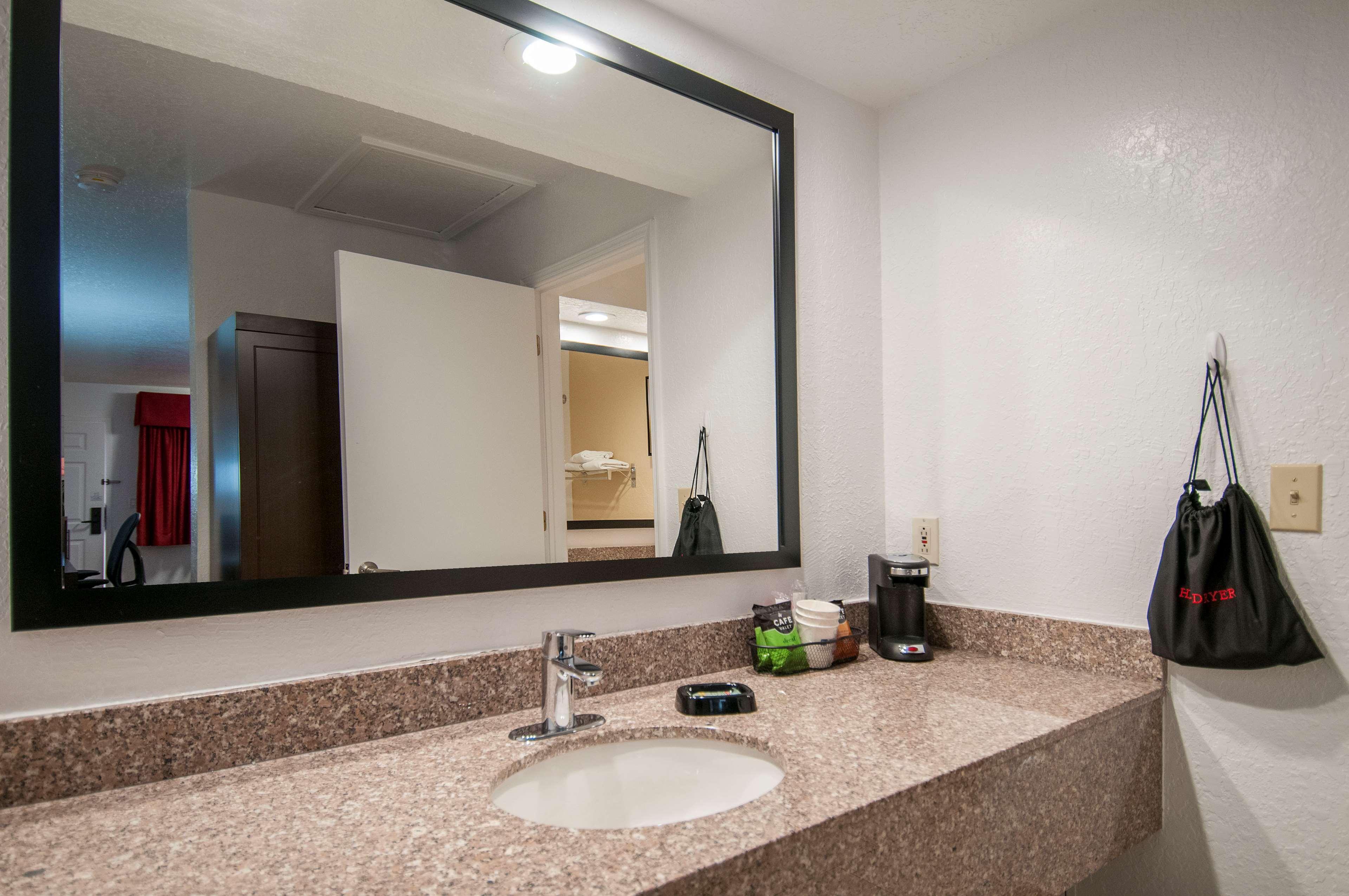 Hotel Western 2*